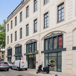 https://bb-hotel-castres-centre-gambetta.midi-pyreneeshotels.com